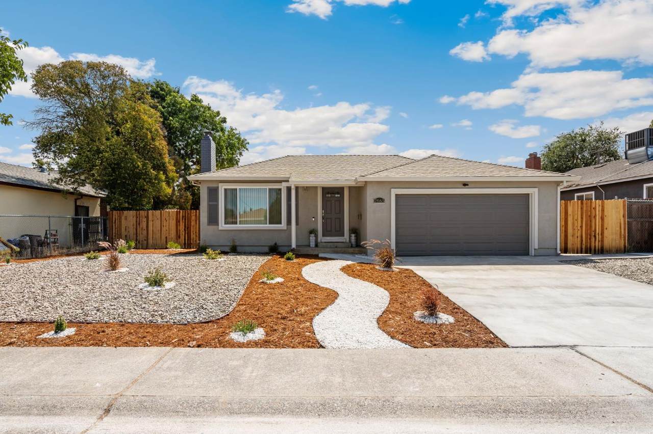 7665 Lytle Street - Photo 1