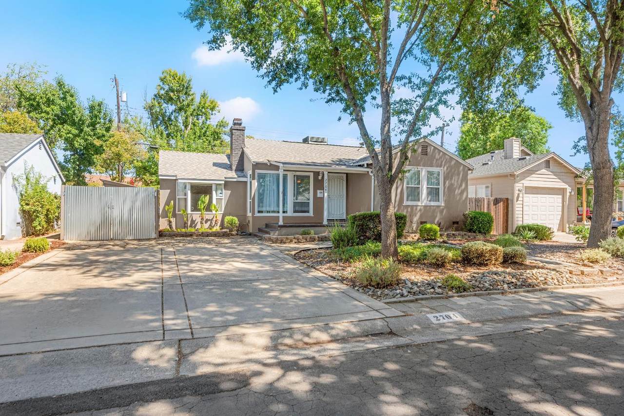 2704 Watson Street - Photo 1