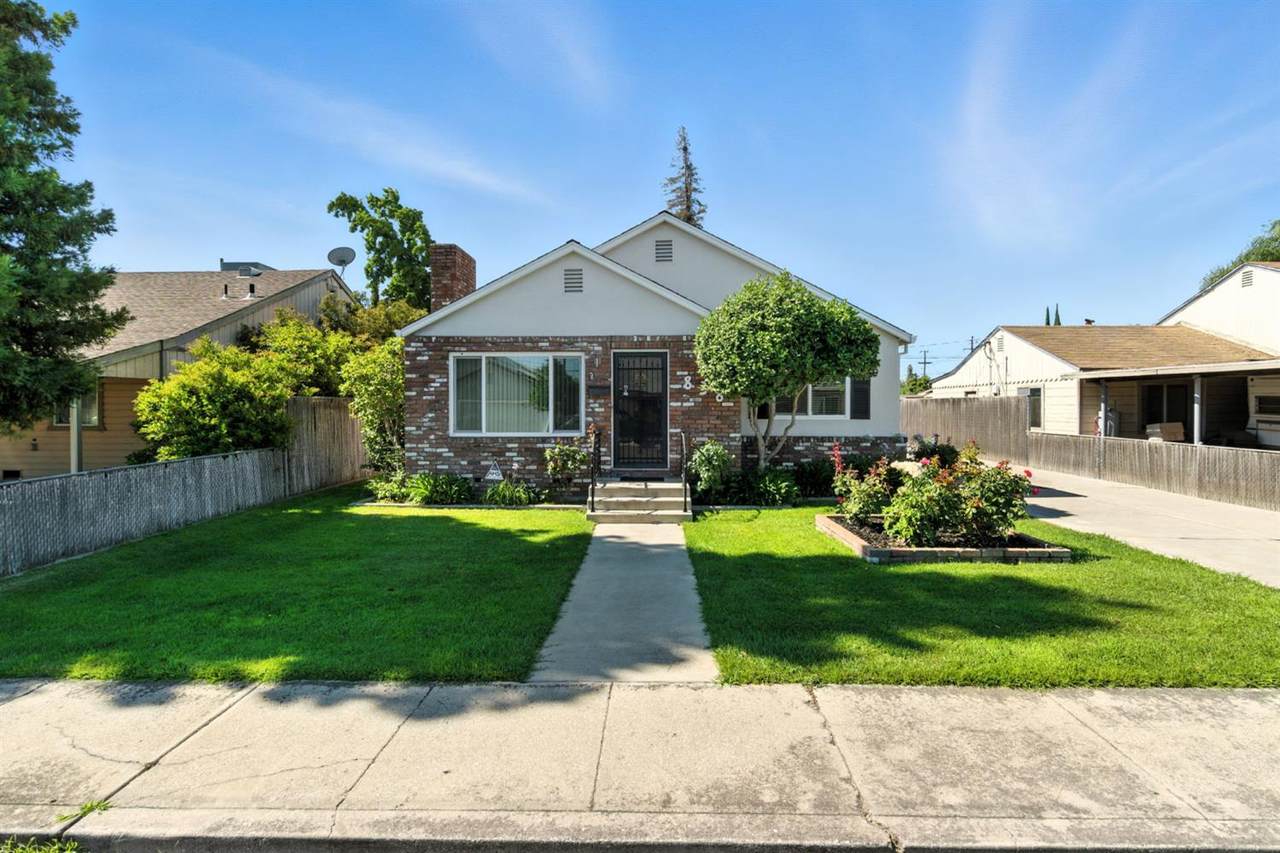 838 Marion - Photo 1