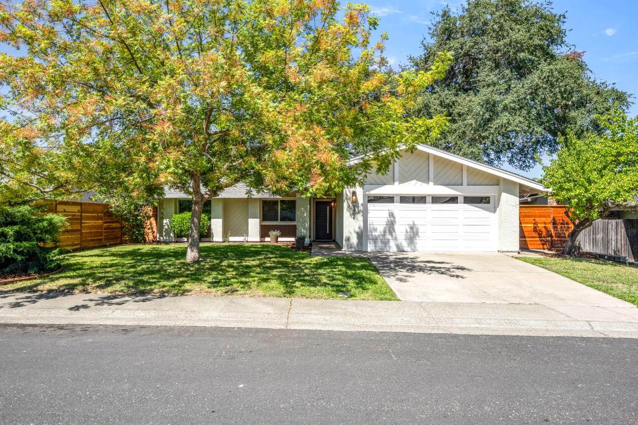 1006 Northridge Drive - Photo 1