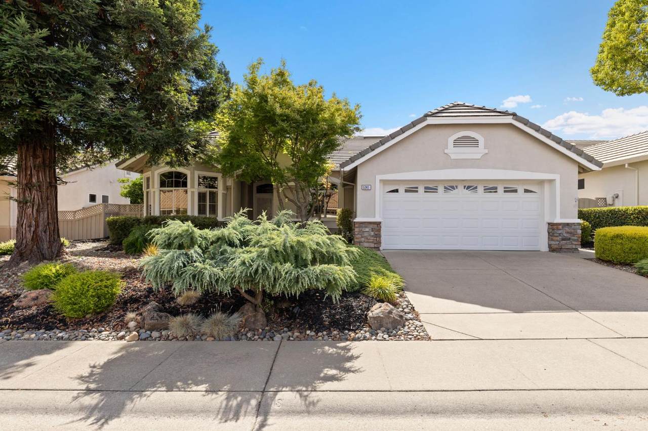 5741 Sandlewood Way - Photo 1