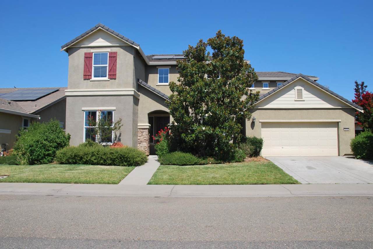 12011 Quail Falls Way - Photo 1