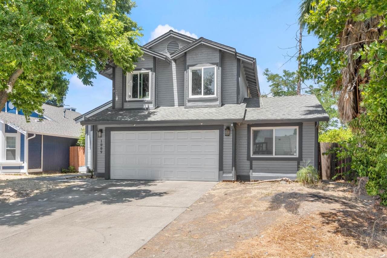 1009 Moreno Way - Photo 1