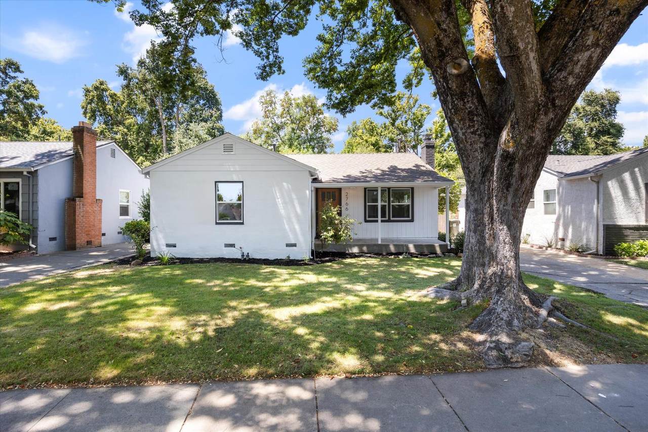 2766 San Luis Court - Photo 1