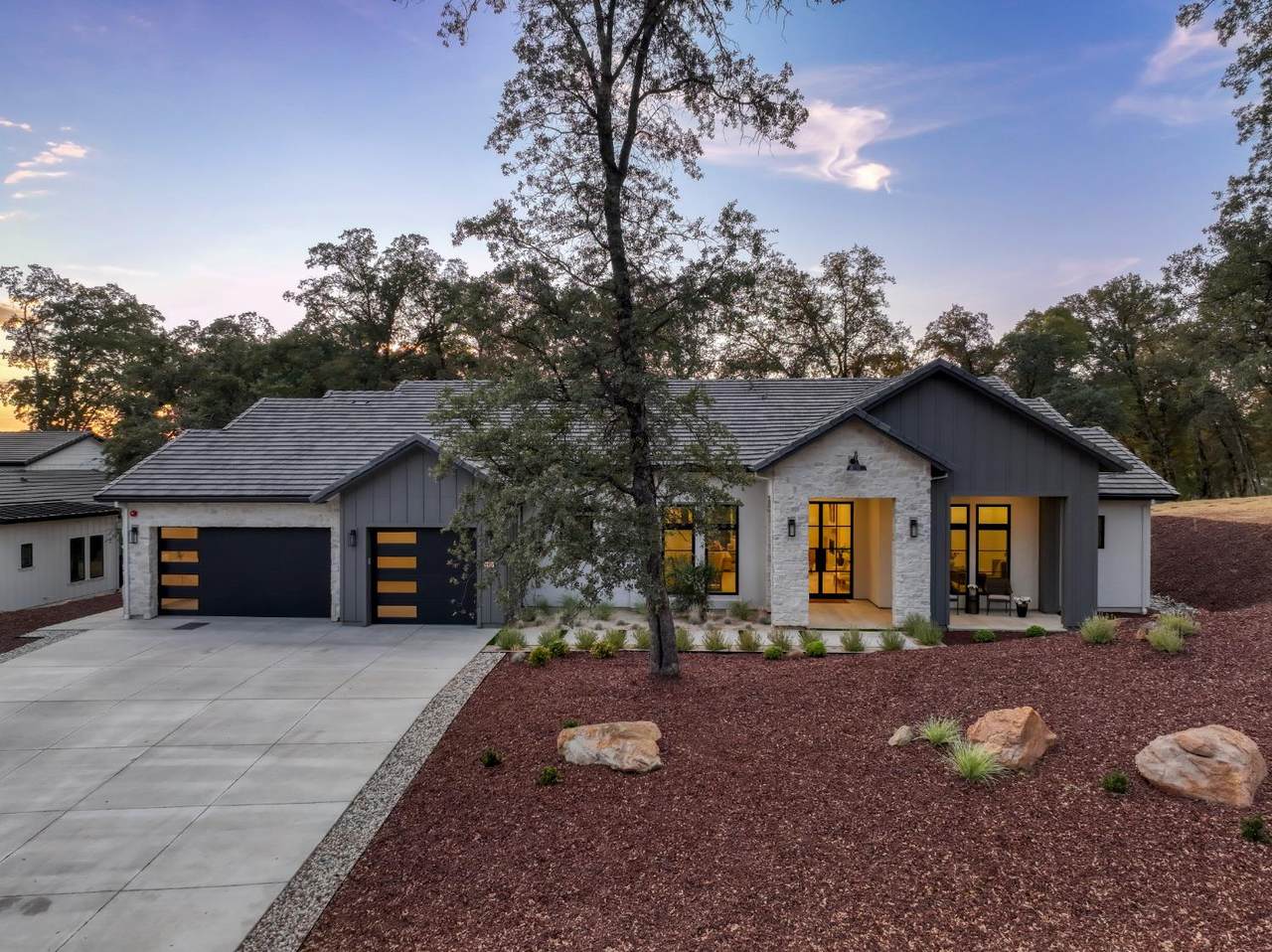 12985 Austin Forest Circle - Photo 1