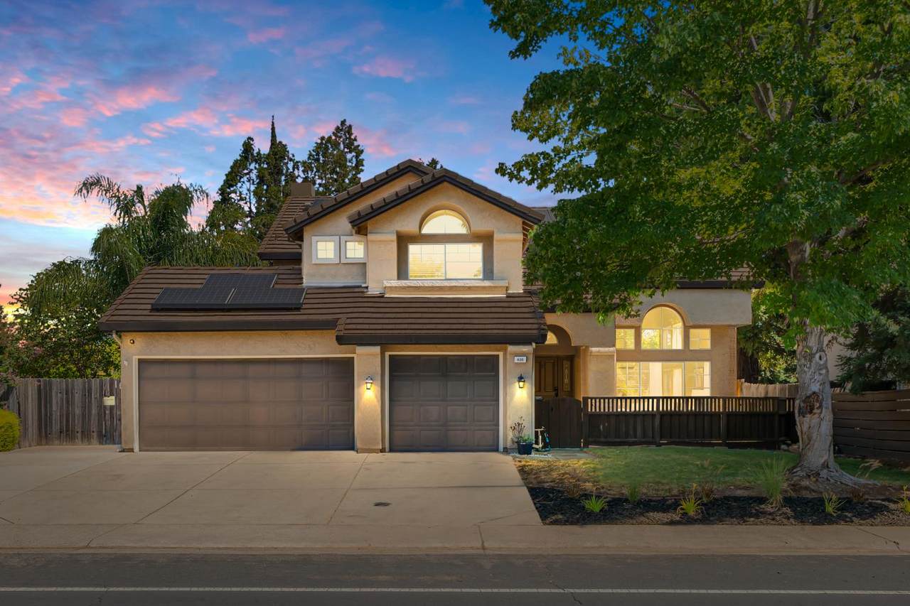 406 S Lexington Drive - Photo 1