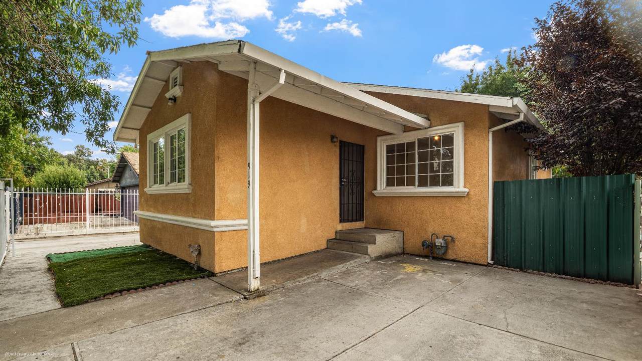919 Grant Street - Photo 1