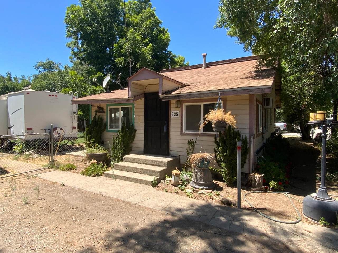 835 Nichols Lane - Photo 1