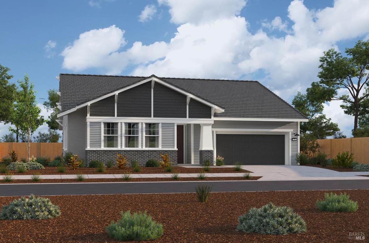 443 Thresher Drive - Photo 1