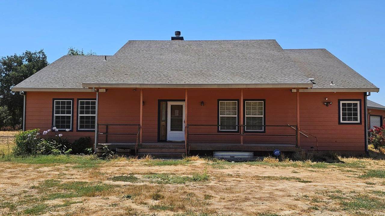 39699 County Road 17A - Photo 1