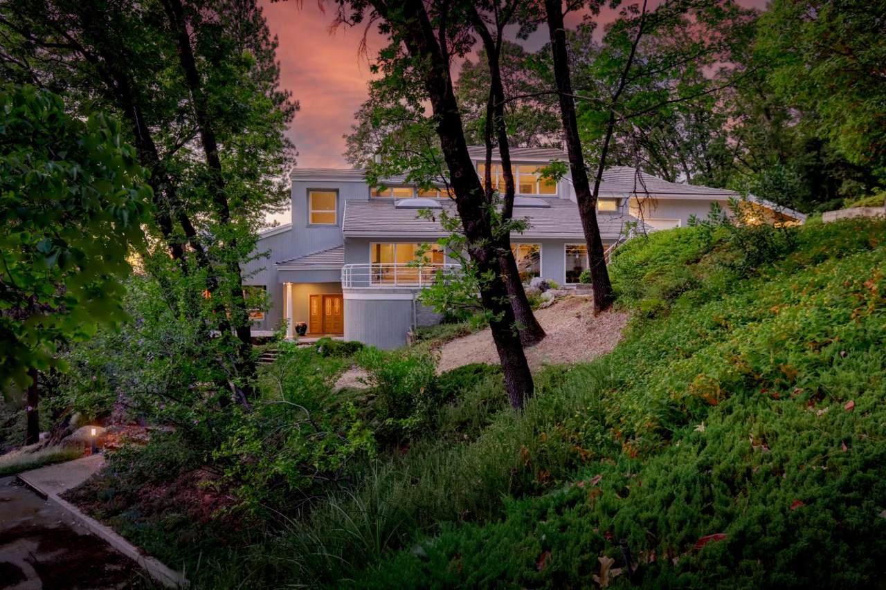 13118 Cement Hill Road - Photo 1