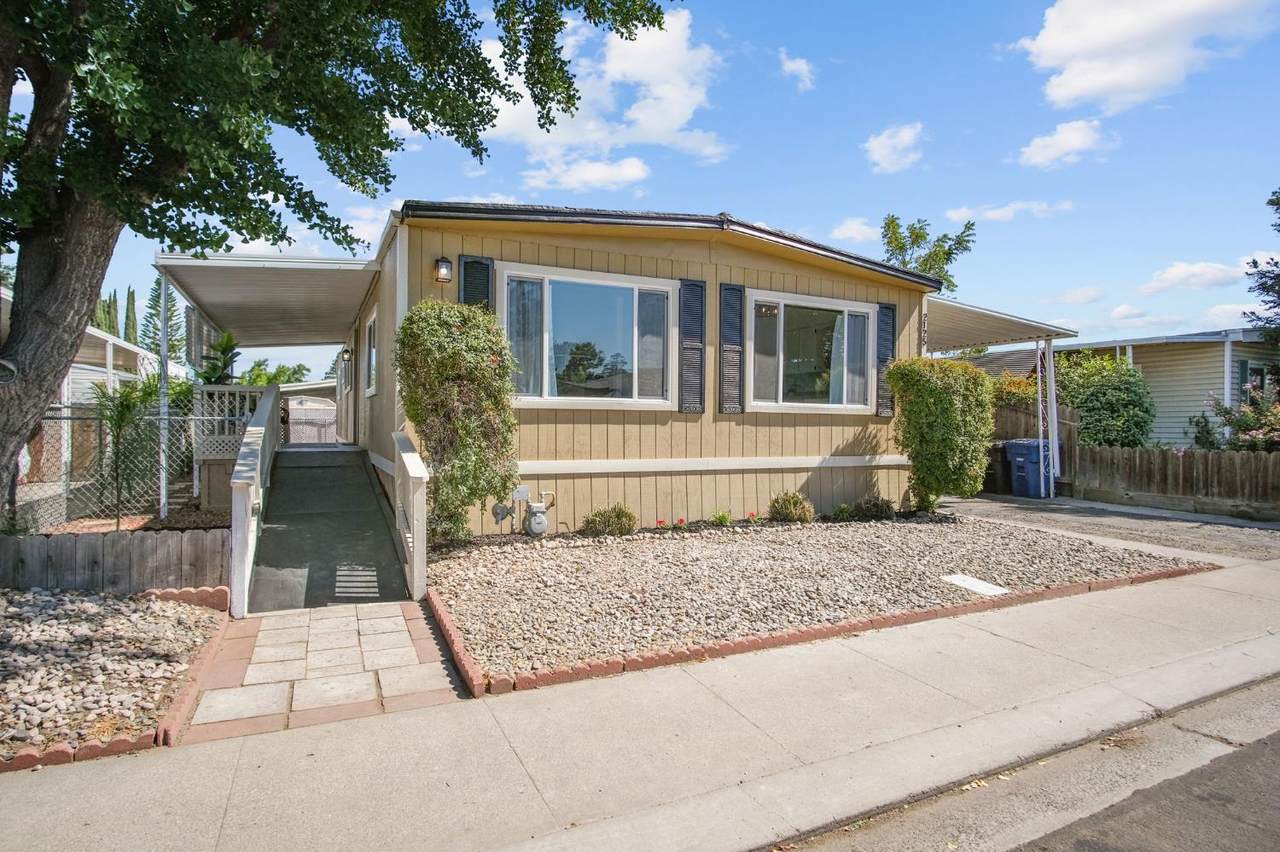 2125 Festival Lane - Photo 1