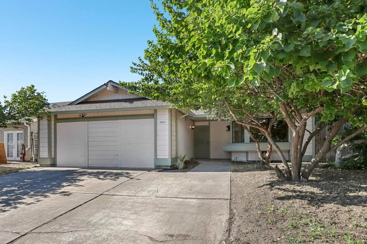 https://bt-photos.global.ssl.fastly.net/sacramento/1280_boomver_1_560901653-2.jpg