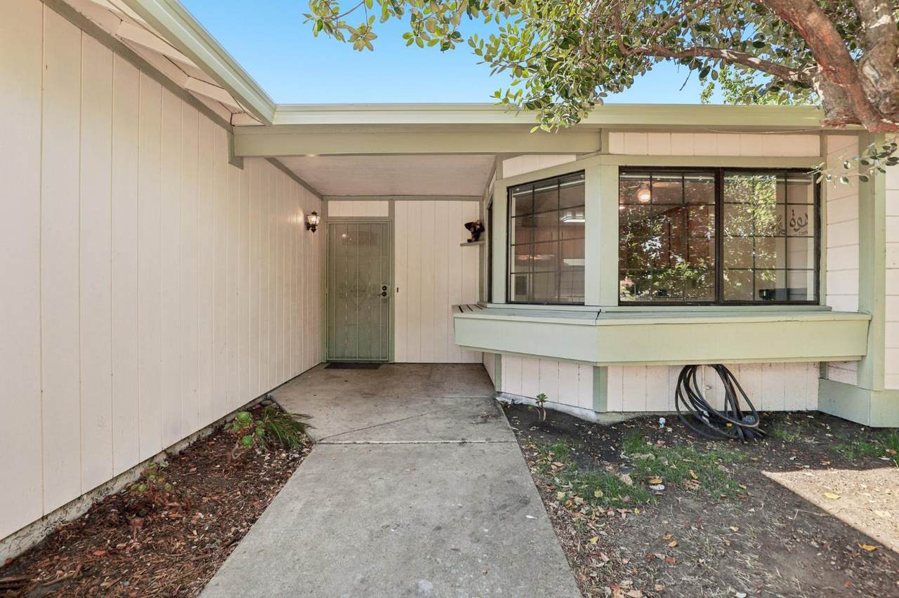 https://bt-photos.global.ssl.fastly.net/sacramento/1280_boomver_1_560901653-2.jpg