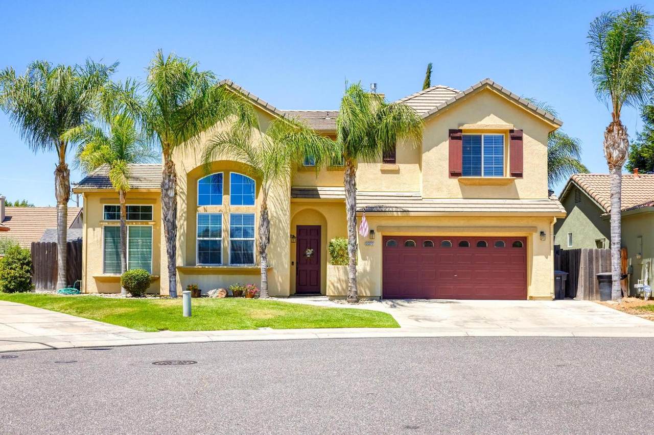 2377 Jessica Circle - Photo 1