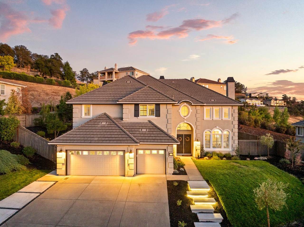2630 Giorno Way - Photo 1