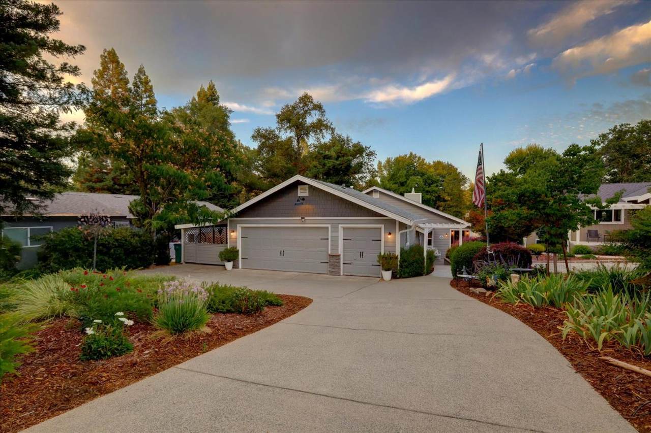 23714 Shadow Drive - Photo 1
