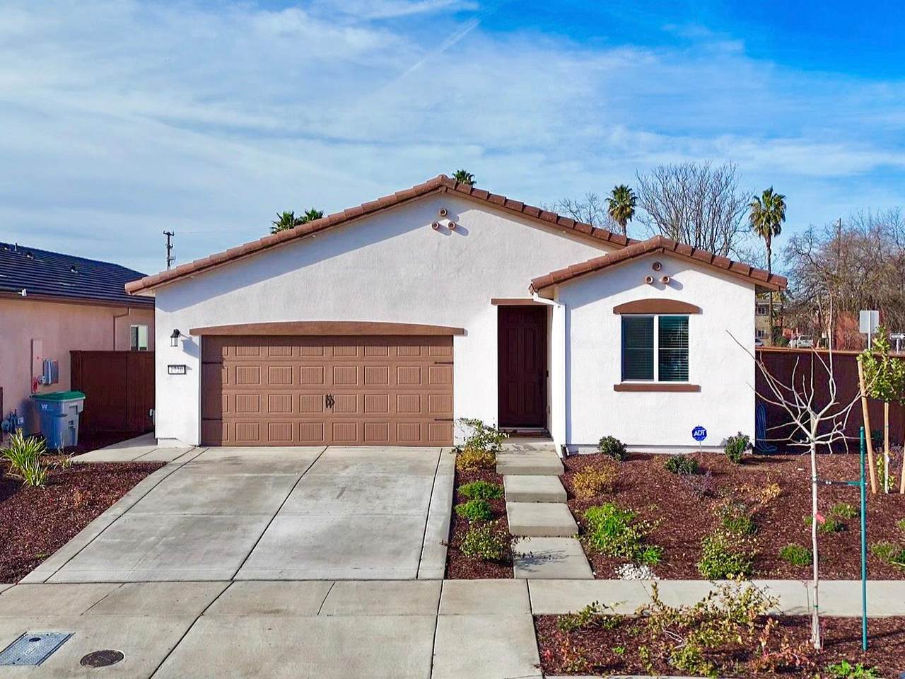 1720 Bullock - Photo 1