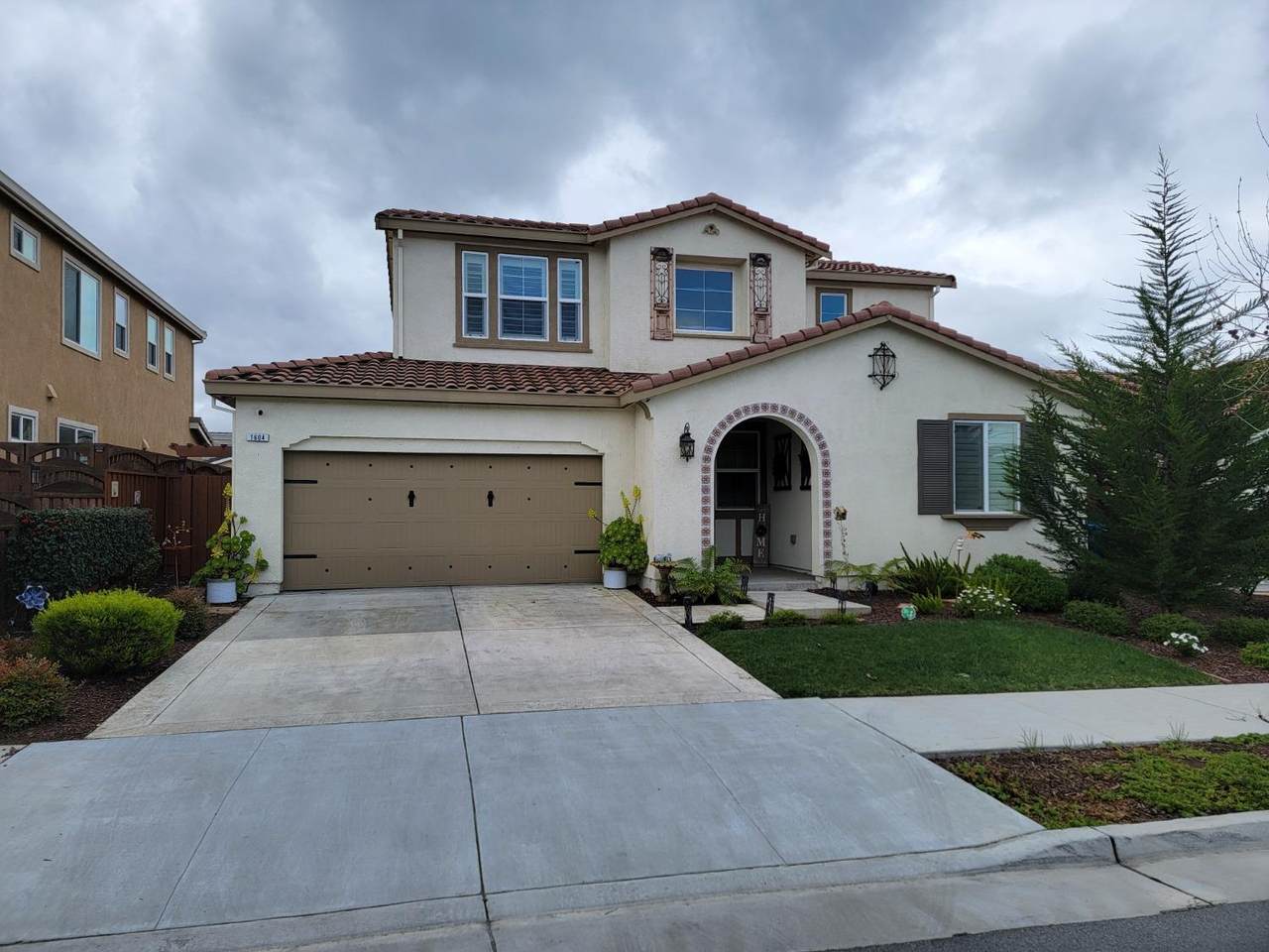 1604 Hacienda Lane - Photo 1