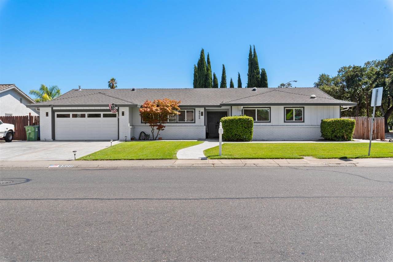 8900 Lismore Drive - Photo 1