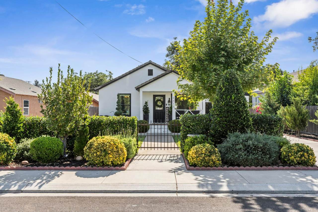 2612 4th Street - Photo 1