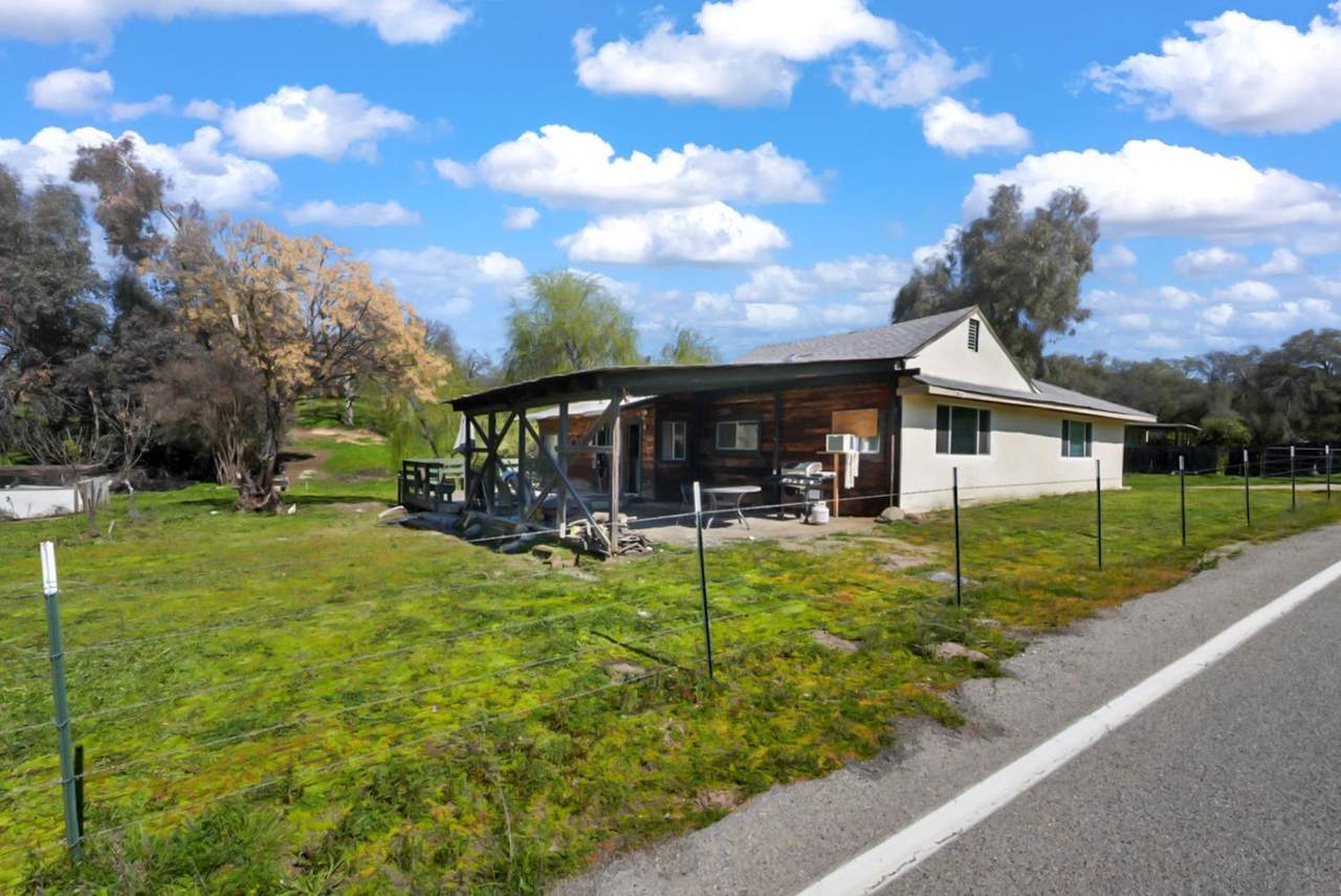 38289 Road 415 - Photo 1