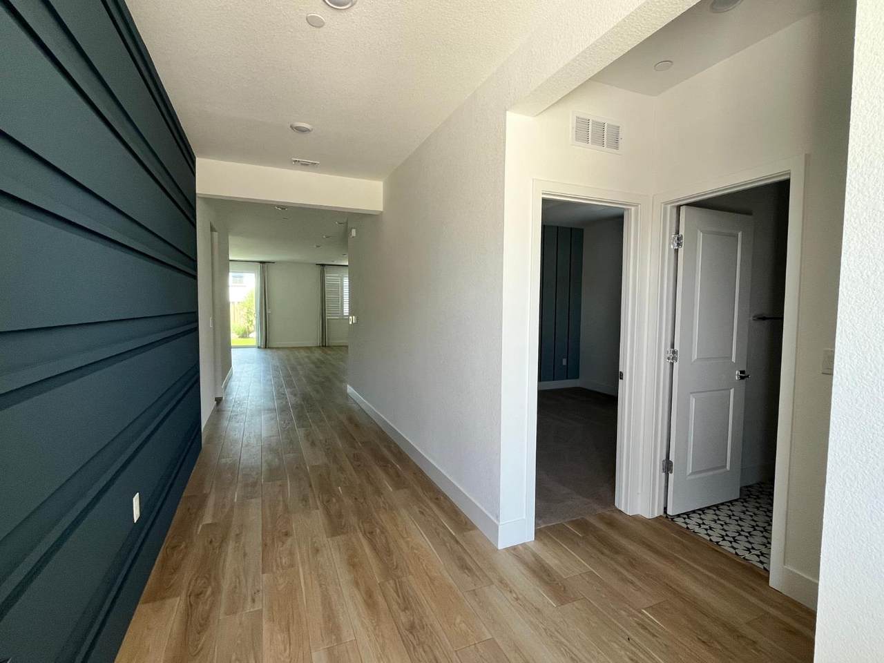 https://bt-photos.global.ssl.fastly.net/sacramento/1280_boomver_1_560902727-2.jpg