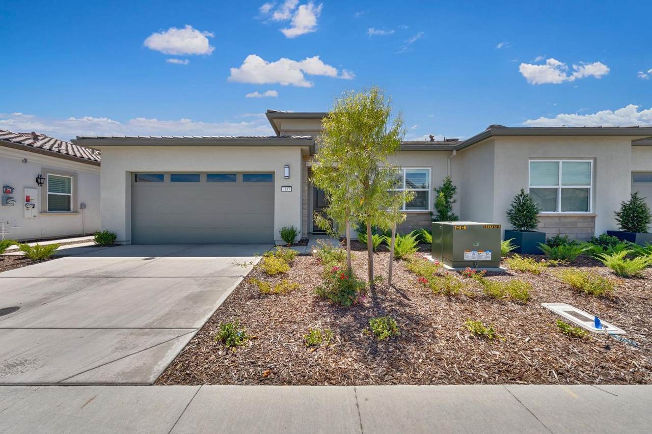 4187 Eagle View Way - Photo 1