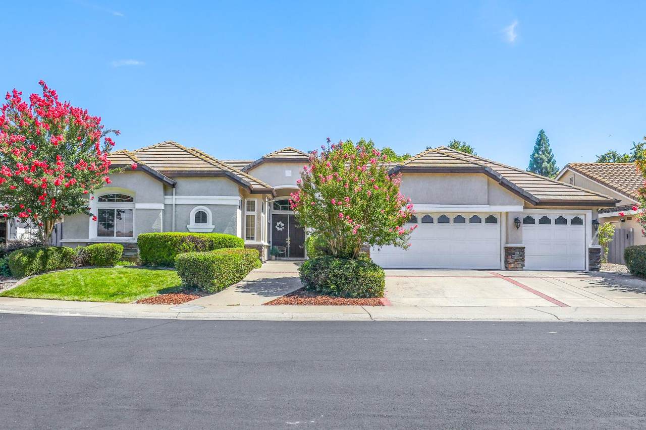 5034 Dragonfly Lane - Photo 1
