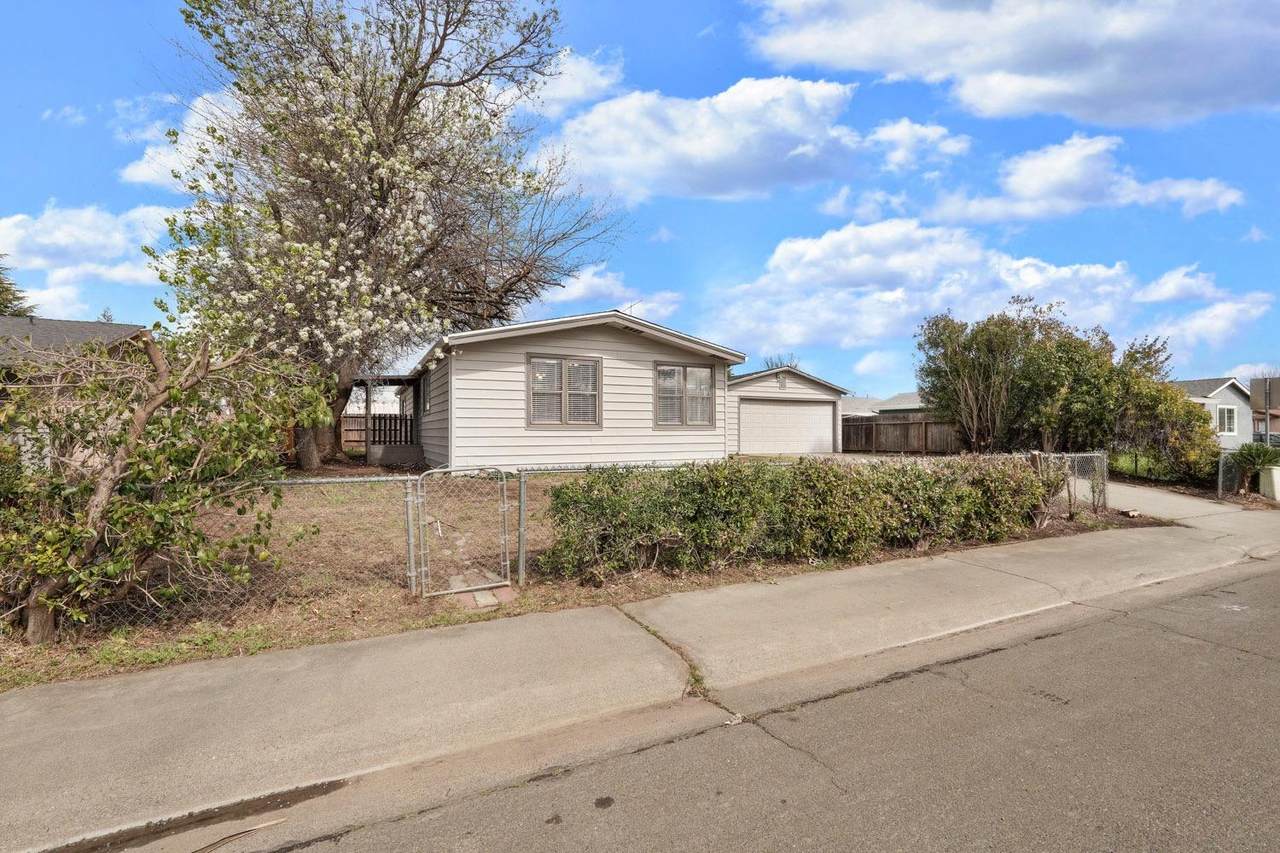 https://bt-photos.global.ssl.fastly.net/sacramento/1280_boomver_1_560902888-2.jpg