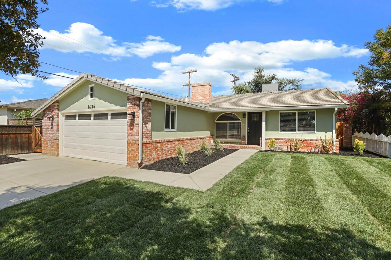 1436 Chester Drive - Photo 1