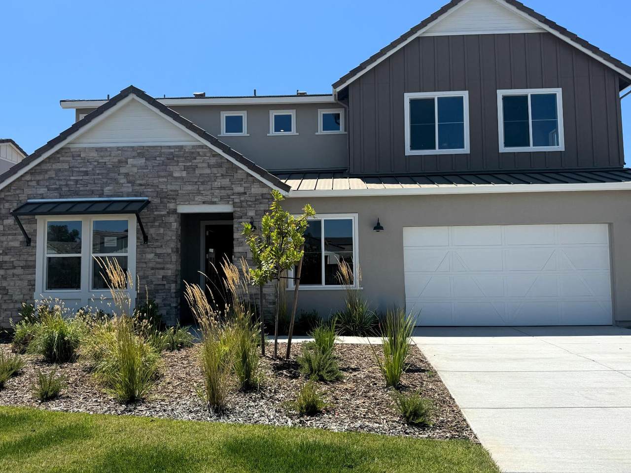 5720 Secret Creek Drive - Photo 1