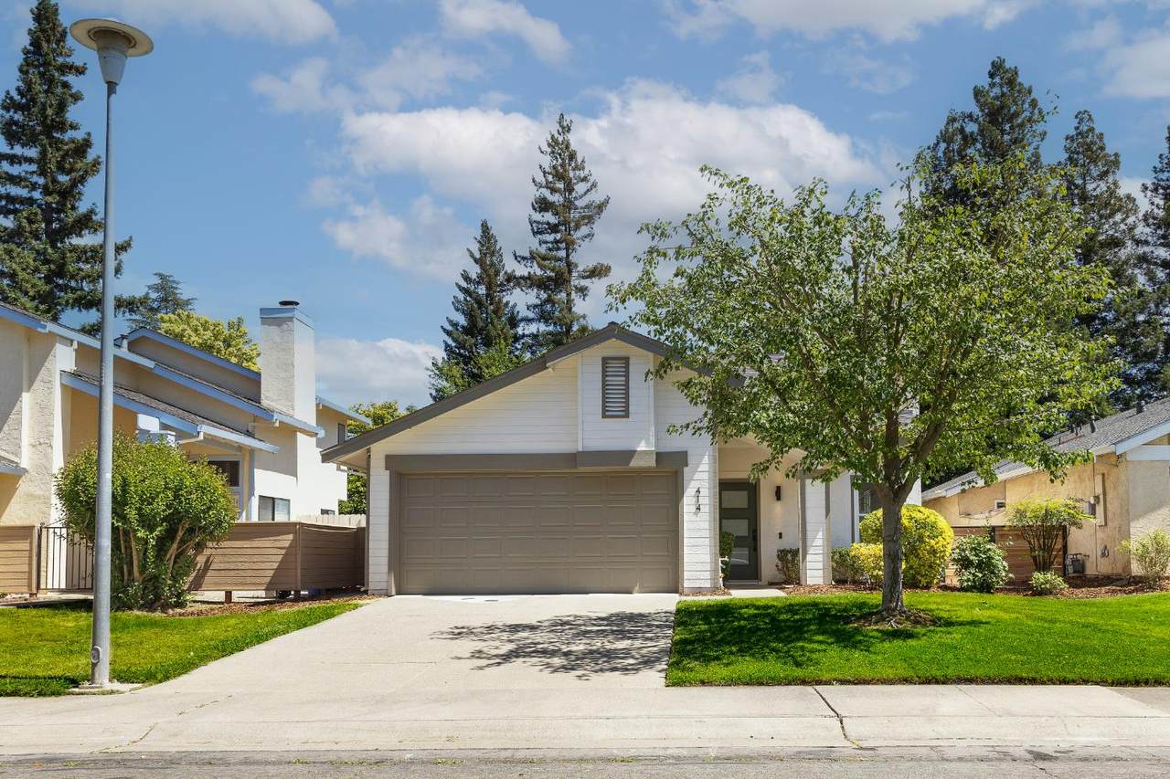 414 Mariner Point Way - Photo 1