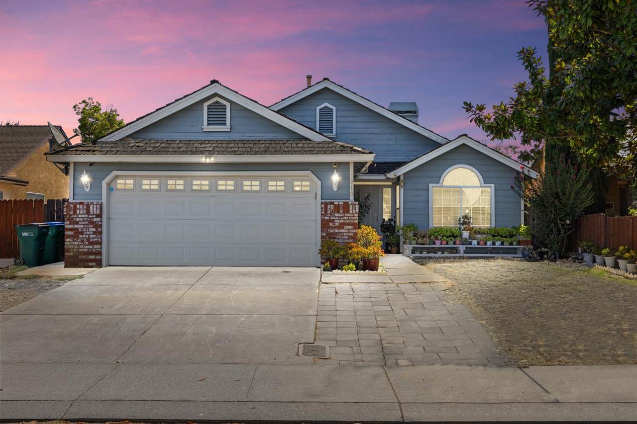 5210 Barbados Court - Photo 1