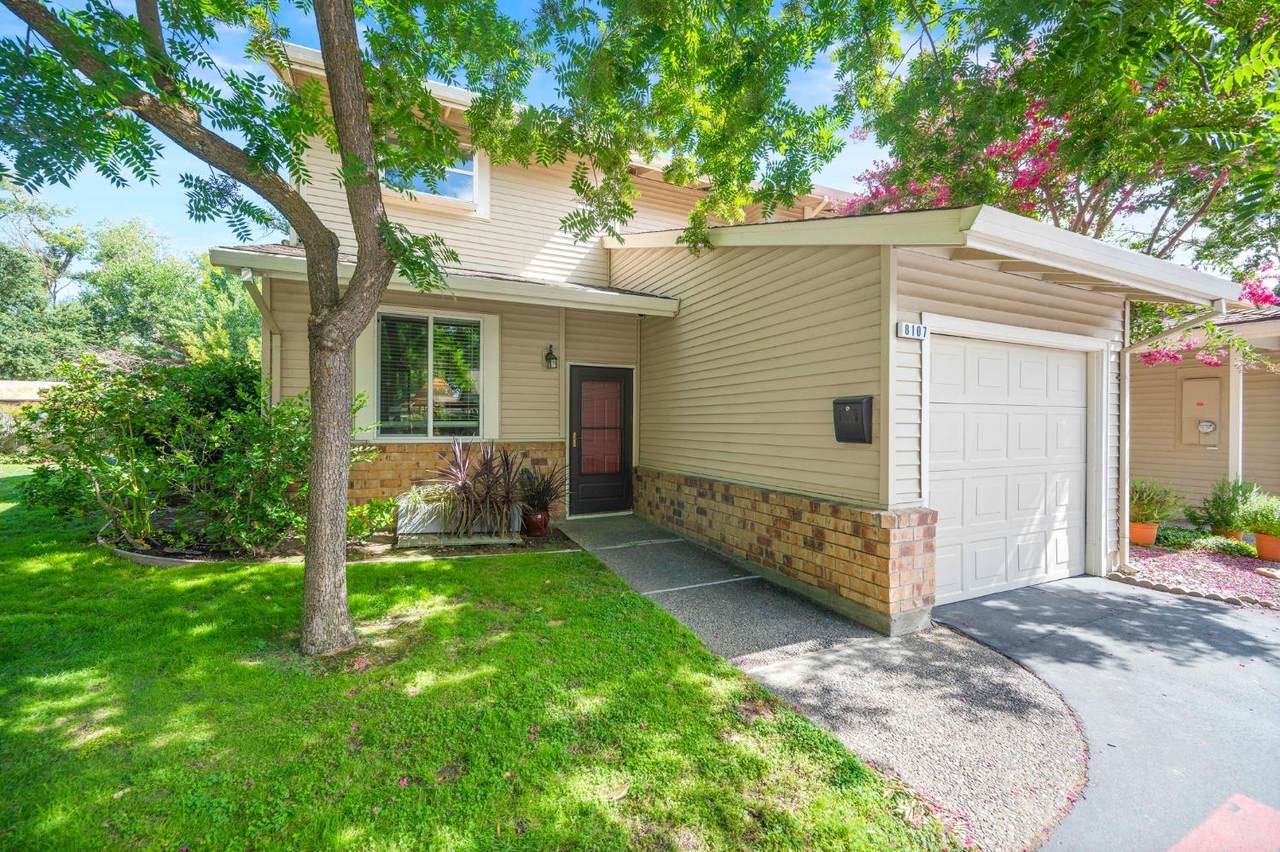 8107 La Riviera Drive - Photo 1