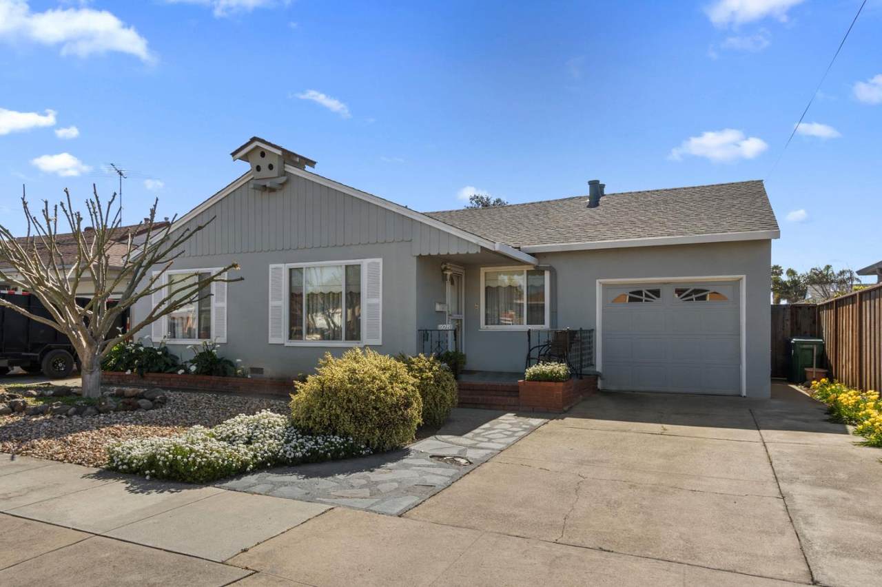 https://bt-photos.global.ssl.fastly.net/sacramento/1280_boomver_1_560907167-2.jpg