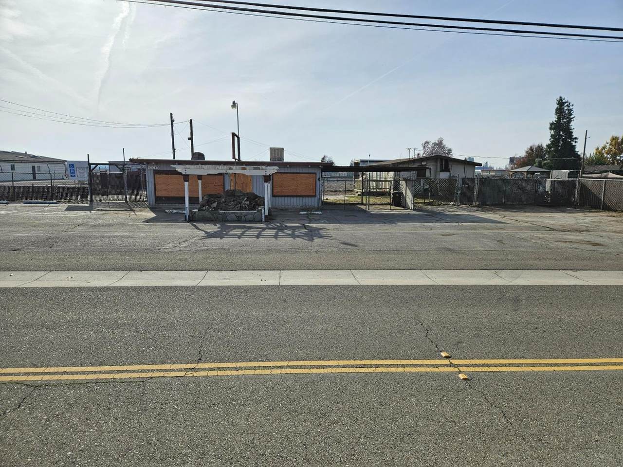 6000 Lathrop Rd. - Photo 1