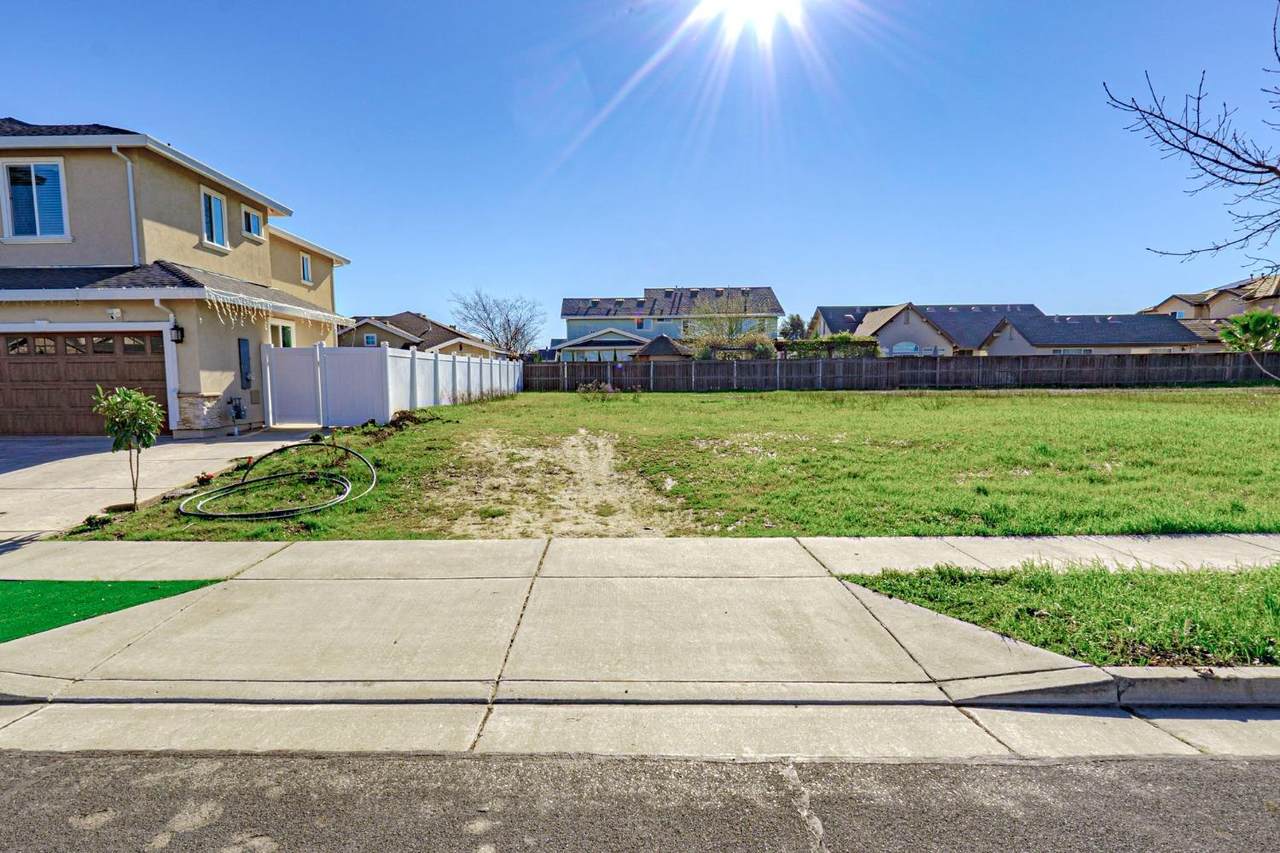 https://bt-photos.global.ssl.fastly.net/sacramento/1280_boomver_1_560910268-2.jpg