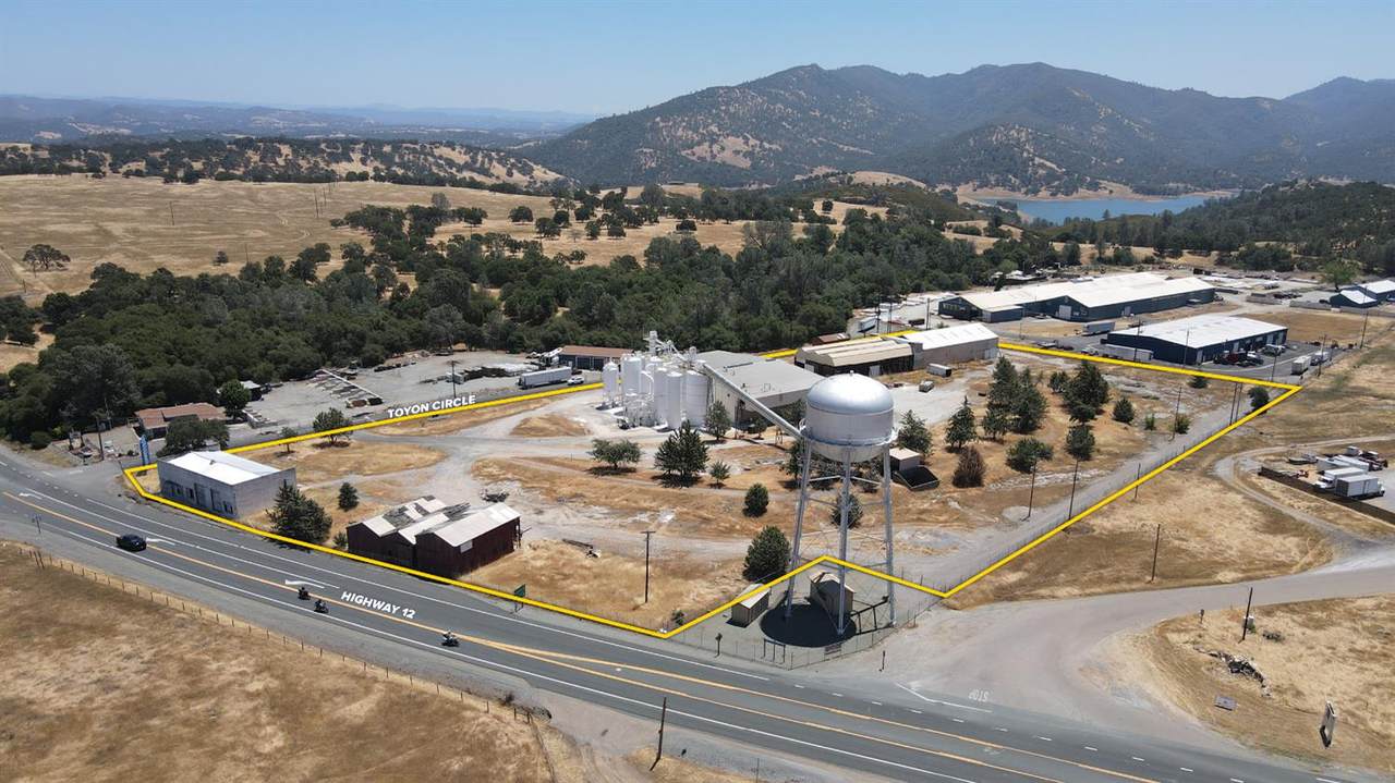 3466 Toyon Circle - Photo 1