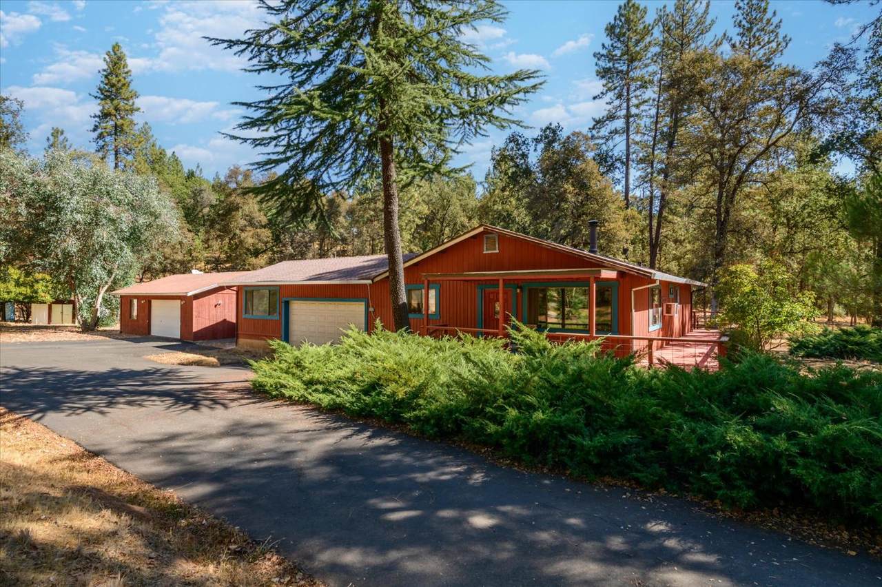 5485 Rainier Drive - Photo 1