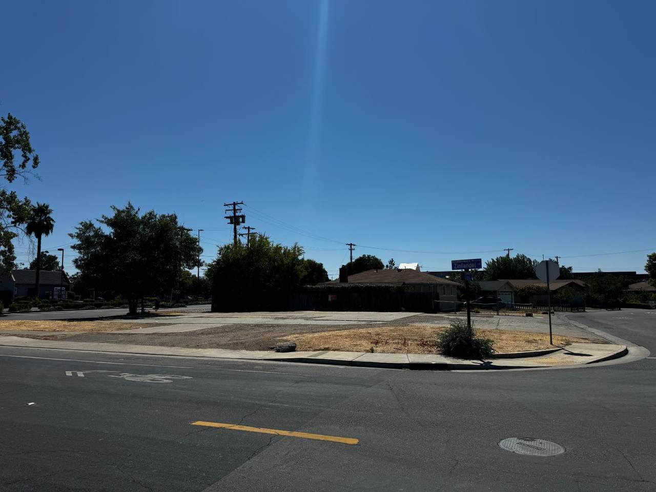 2724 Zinfandel Drive - Photo 1