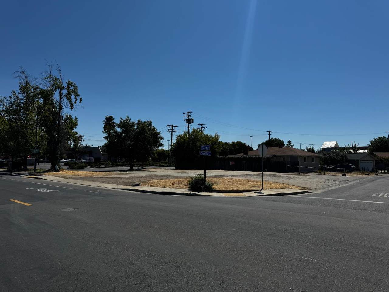 https://bt-photos.global.ssl.fastly.net/sacramento/1280_boomver_1_560929231-2.jpg