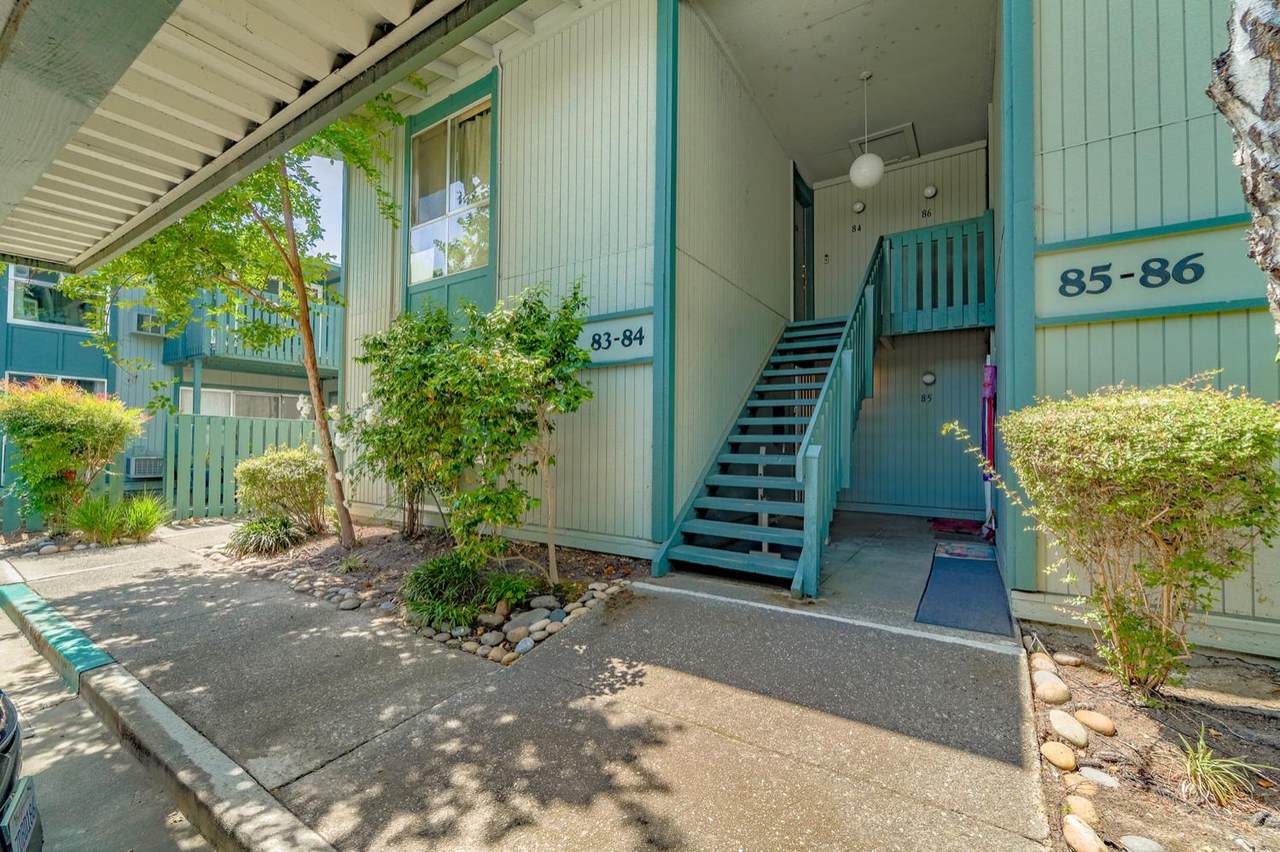 1036 Oak Grove Road - Photo 1