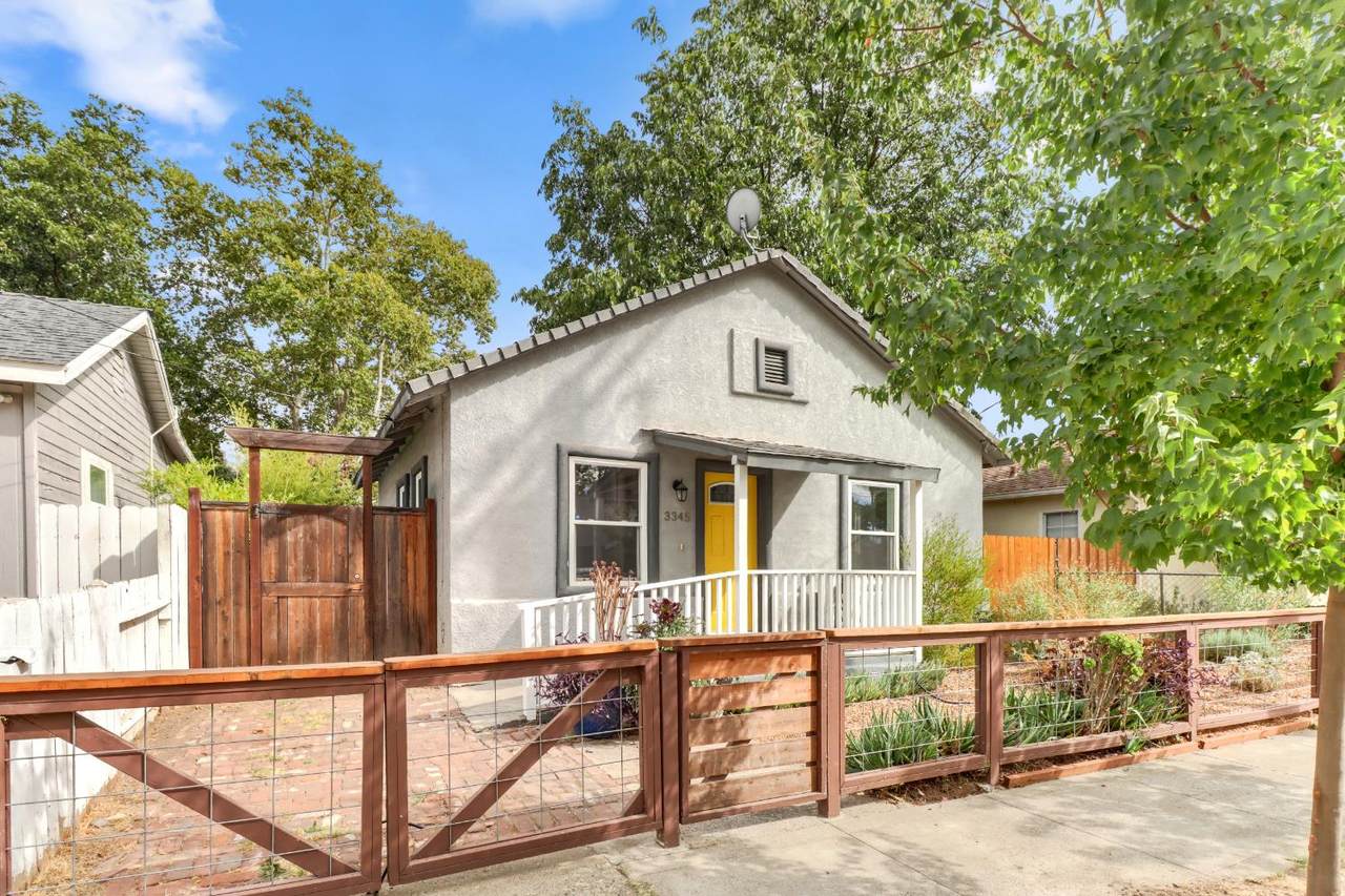 3345 37th Street - Photo 1