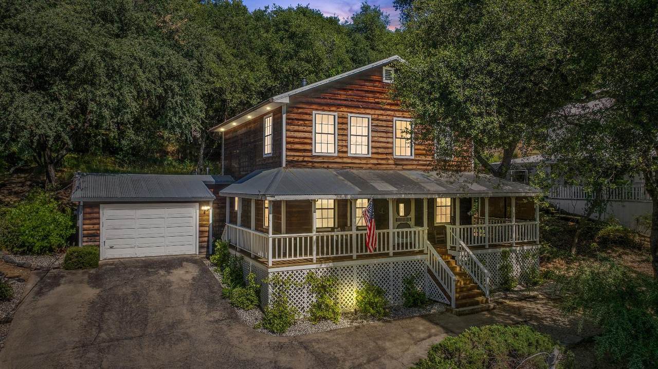 80 Greenstone Terrace - Photo 1