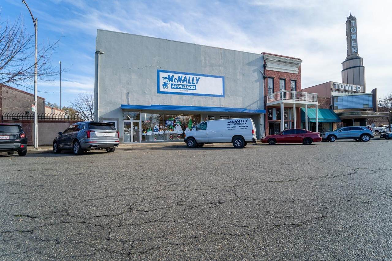 119 D Street - Photo 1