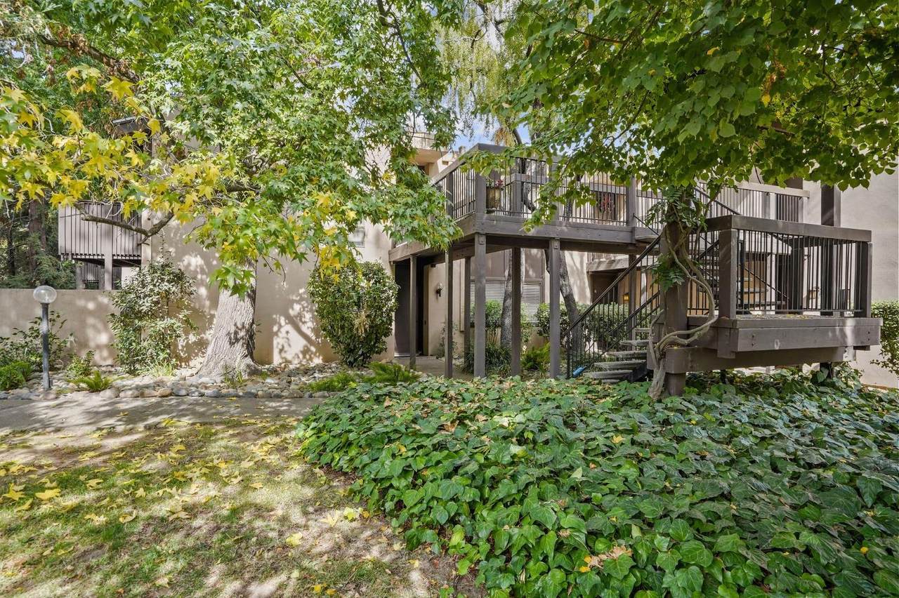 2201 Woodside Lane - Photo 1