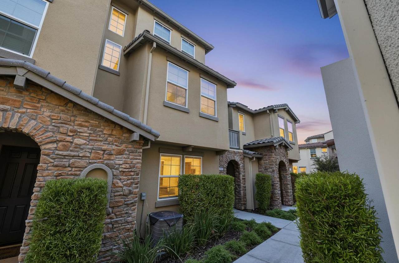 2945 Toulouse Walk - Photo 1