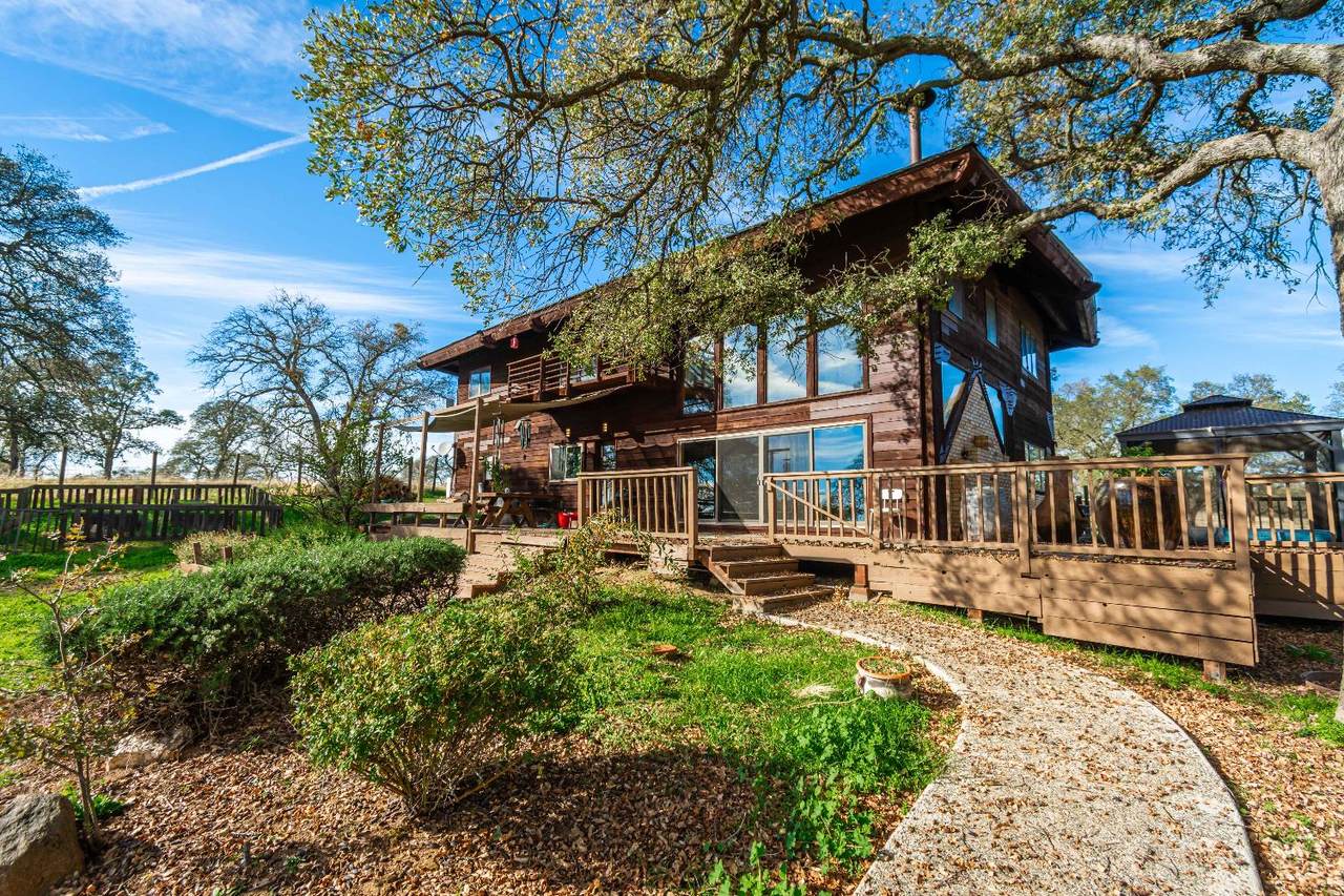 19101 Poppy Hill Lane - Photo 1