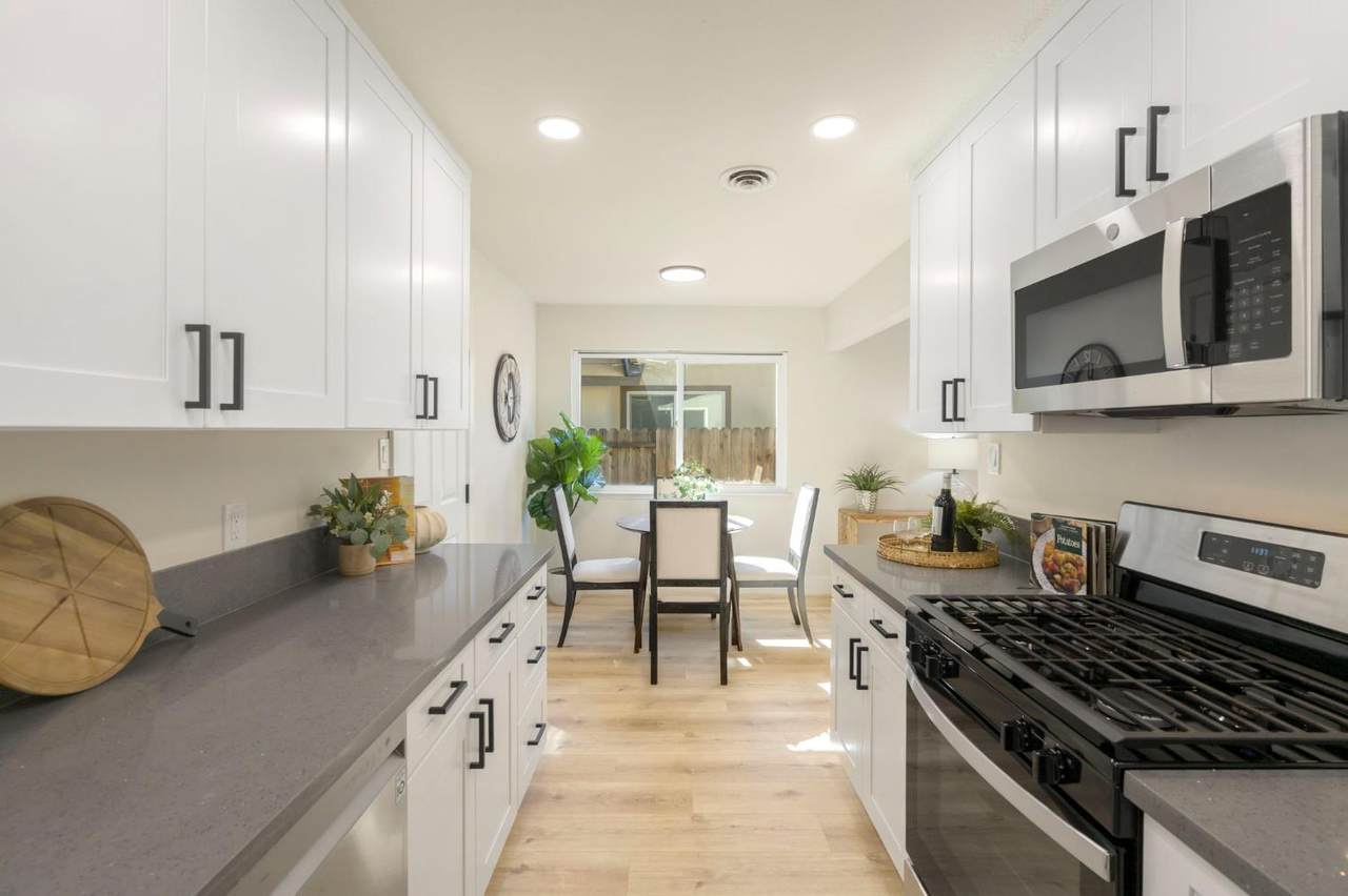 1312 Sheridan Avenue - Photo 1